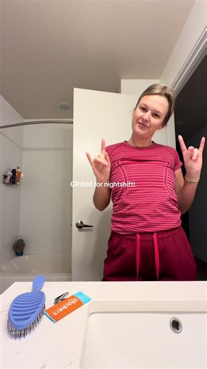 Dinner in Downtown Chicago Before Night Shift