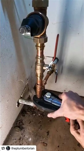 Nowoczesne narzędzie do montażu instalacji wodnych szybka praca bez wysiłku