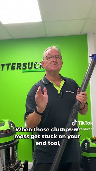 Essential Vac Release Pole for Gutter Cleaning