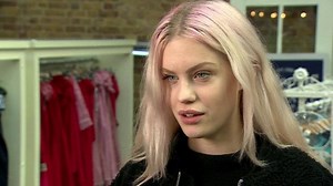 Model uses social media to criticise 'sick' fashion industry