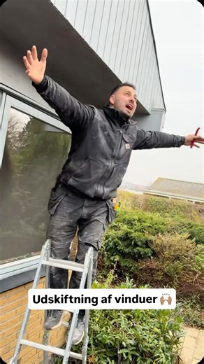 Udskiftning af vinduer 🙌🏽🪚 advarsel lærerig video 📚 #tømrer #tømrerlivet #carpenter #håndværker #danmark | Tømrer Niko