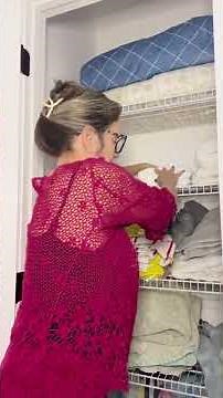 Organizing The Linen Closet #organized #linencloset