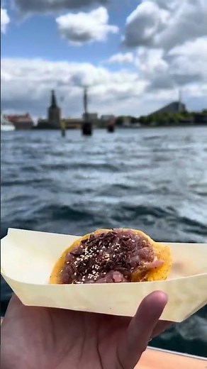 The Bear S4 is streaming now on Disney+. Save £2/month on Disney+ with Priority. Link in bio!