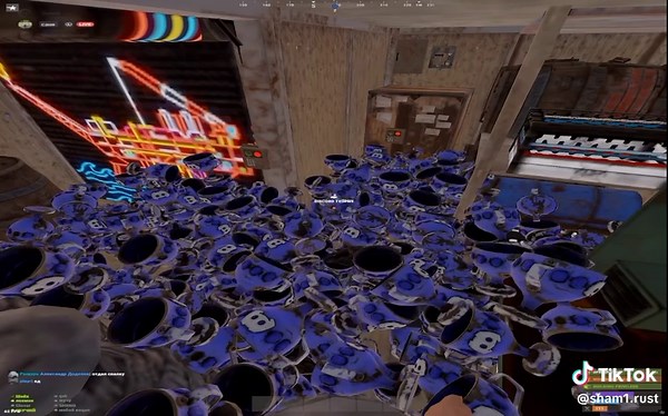 Survival Strategies in Rust Multiplayer Gameplay