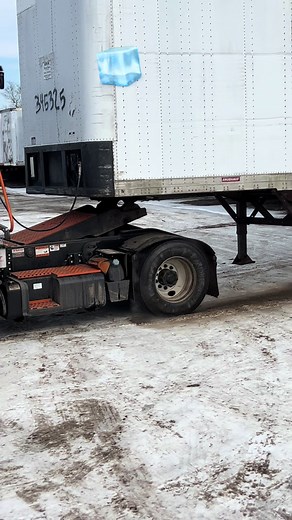 CDL Ice and Snow Driving Tips