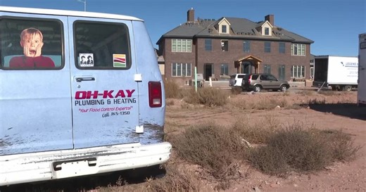 ‘Home Alone’ house comes alive in St. George