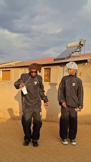 #💉!! DC?? 🔥😂❤️ !! #amapianodance #Amapiano #fypシviralシ2024 #trendingreelsvideo #SAMA28 #JoviNaliti #movement | Jayden Magwe ZA Santos