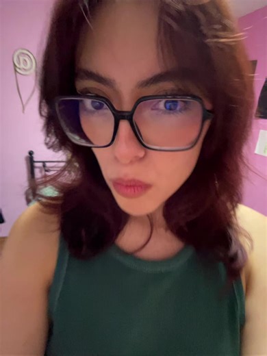 Videos de Paw (@pau.hello) con “sonido original - C. Tangana”