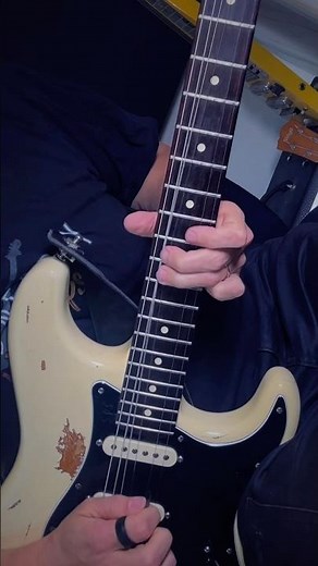 D Minor Blues Solo 🎸