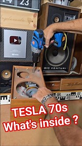 DECONSTRUCTION Vintage 70s Rare TESLA BOOKSHELF SPEAKERS What's inside SPEAKER - Top Crossover