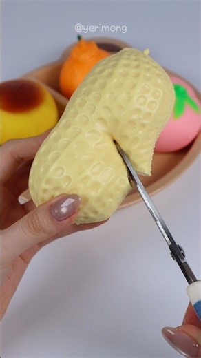 Satisfying Miniature: Cutting Crunchy Peanut Squishy ASMR (No talking)