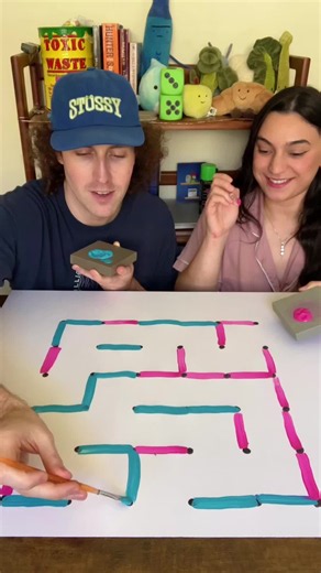Couples Pen and Paper Challenge: Two-Player Family Games