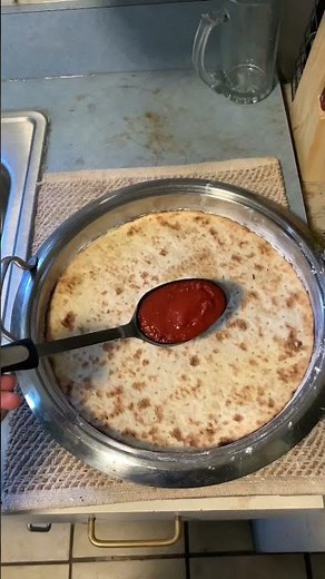 How to make cheese pizza at home #cheesepizza