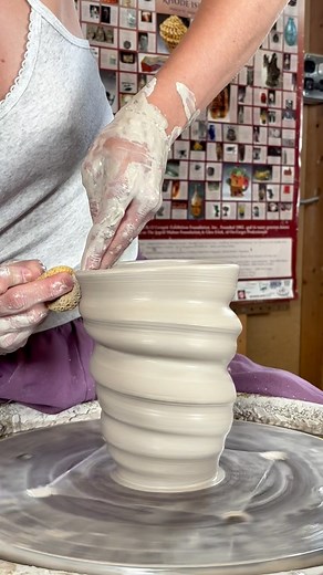 Haven Tunin ⠀ on Instagram: "Little close up pottery video💜"