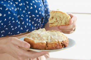 Make A No-Yeast GIANT Cinnamon Roll - Gemma’s Bigger Bolder Baking