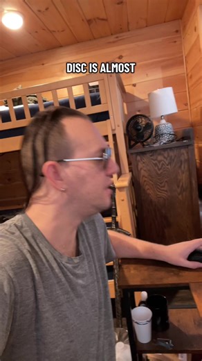 My computer is angy #fyp #dnd #series #blender #madmanfenrir | blender