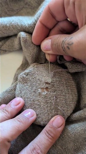 Werkzeuge um Kleidung zu reparieren