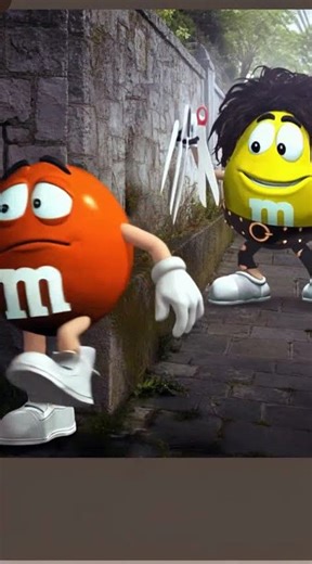 😨 “Caught or Escape?!”#MMS #Skittles #SweetFun #CandyLovers #FunVideos