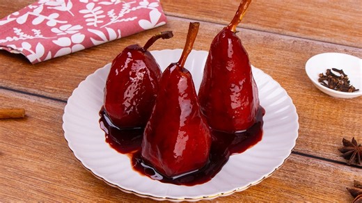 Red Wine Poached Pears: An Intense Flavor for a Delicious Dish!