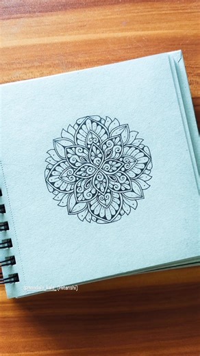 Hitanshi on Instagram: "Mandala therapy 🤍✨ . . . (Mandala therapy, mandala art, easy mandala, handmade mandala, explore page, trending, step by step tutorial, mandala) . . . #trending #explorepage #art #explore #mandala #mandalaart #mandaladrawing #artreels #reels #mandaladesign #originalart"