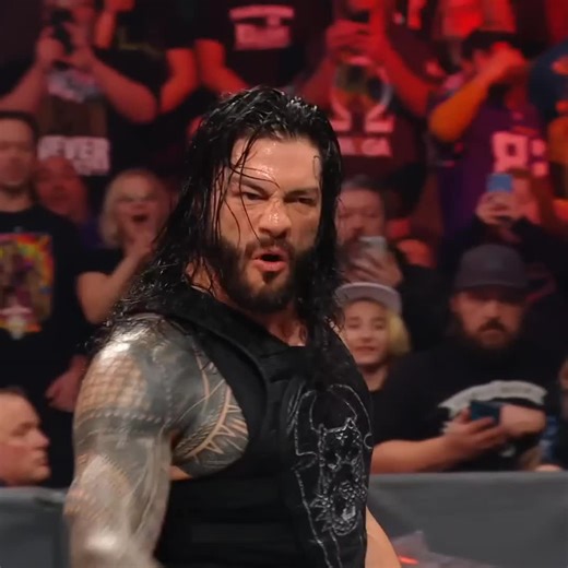 Roman Reigns vs King Corbin: WWE Smackdown Showdown