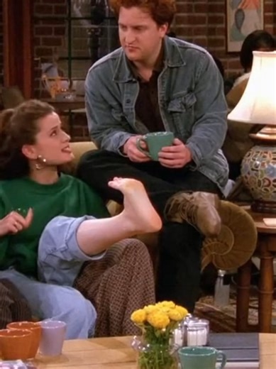 Friends in the City sitcom - relationship ended due to her feet? #comedy #funny #feet #barefoot #sitcom