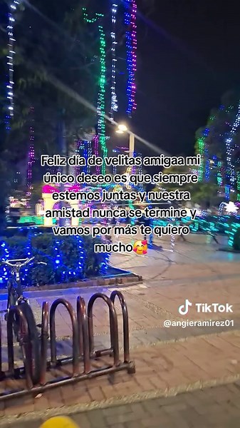 Feliz Día de Velitas: Celebrando la Amistad y el Amor