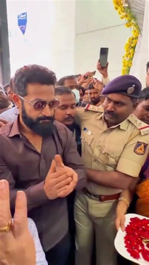 Jr NTR Fans Hangama at Bangalore| NTR Bangalore Visit ||TFID MEDIA|