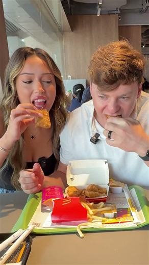 I Tried McDonald’s in China😳