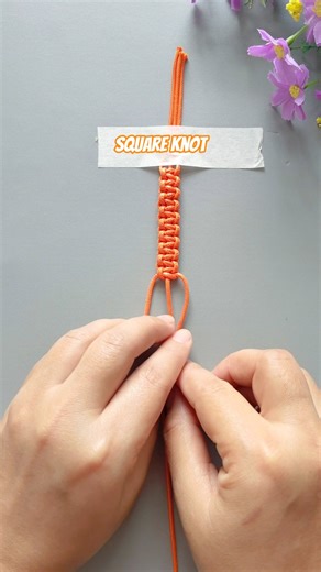 Learn in seconds, How to make macrame square knot? #shorts #youtubeshorts #macrametutorial
