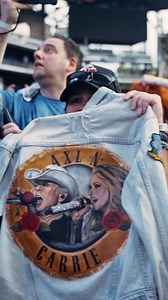 Thank you Nashville and GunsN Roses !! ❤️ #gnrworldtour 🎥: Jeff Johnson Images | Carrie Underwood