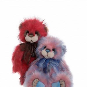 Check out the newest available Bear Cubs by Charlie Bears from our 2019 collection, updated every few weeks on our website. Find your next Bear Cub today. | Charlie Bears