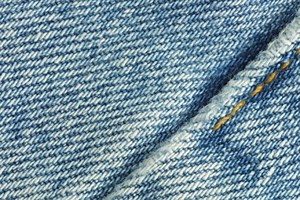 How to Make Skirts Out of Jeans Without Sewing