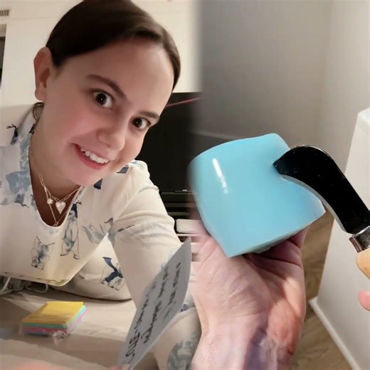 Writing my boyfriend love notes #girls #relatable #shorts