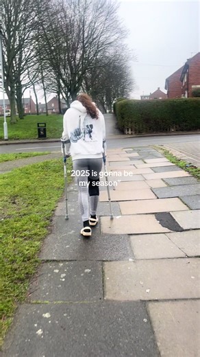 Understanding Knee Dislocations in Football Injuries