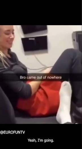 Bro wanted give massage so bad