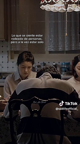 House of Hummingbird | Videos de Tristeza y Soledad