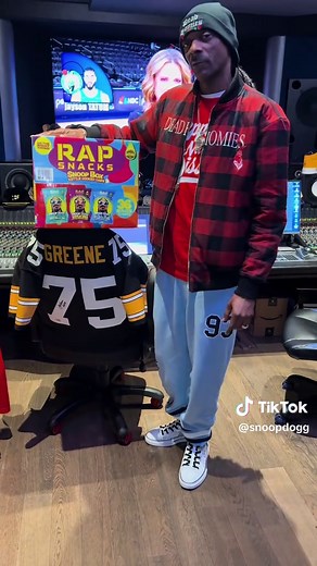 Snoop Dogg's Flavorful Journey with Rap Snacks