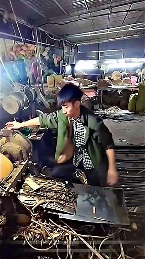 Veneer Peeling Technique for Flexible Wood Sheet Production