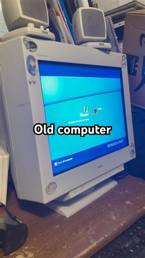 Old school computer from the 2000 #nostalgia #nostalgic #old #computer #windows #dadlife