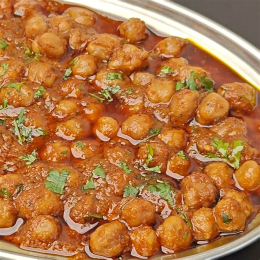 Punjabi Chhole Masala | Punjabi Chole Masala recipe | Ashus Veg Delicacies