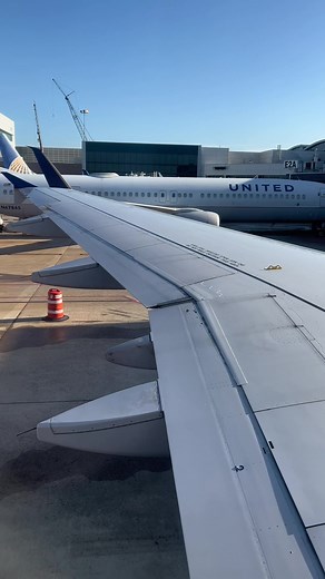 Houston Airport PTU Noise Compilation