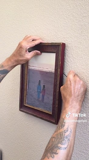 Hang a Picture Perfectly Using This Simple String Hack! 🖼️🔨 Struggling to hang a picture straight? Say goodbye to frustrating guesswork with this genius string hack! In this video, we'll show you how to use a simple string to guide where to place your nails perfectly every time. Whether you're hanging a single frame or creating a gallery wall, this trick will save you time and effort, ensuring your pictures are always level. #tipsandtricks #homehacks #lifehacks