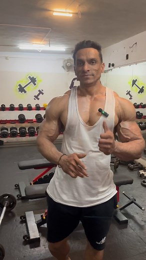 20K views · 2.3K reactions | Chest Workout Dumbbells Se karenge Aaj 5 exercise Jo Aapki Chest Muscle Ko Growth Karnengi #chestworkout #chest #workout #reels #bodybuilding #trending #gymworkouts #ﬁtness #gym #gymexercises | Vijay Bhoyar | Facebook