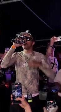 La Fève performs "Finis-les" LIVE for the VERY FIRST TIME 🔥