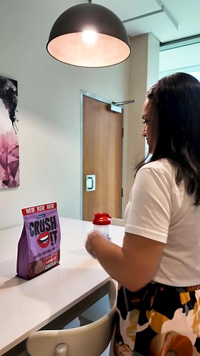 Most shakes tick one box. CRUSH IT ticks them all. 🔥With 40g protein to keep you full for up to 4 hours 🙌 High Fibre 🙌 Low sugar 🙌 16 essential vitamins and minerals Click the link to find out where you can buy CRUSH IT. Availability via the map in the link. | Crush It Nutrition