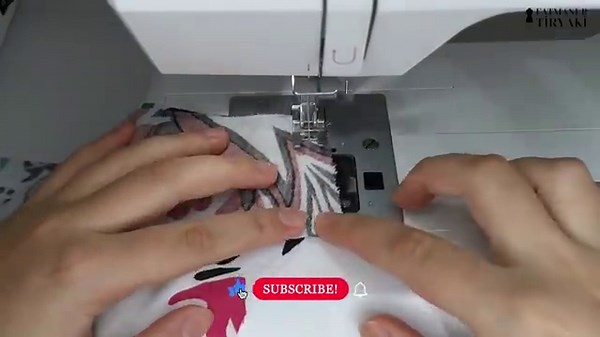 A Unique Way to Sew Armholes and Shoulders | Amazing Sewing Tips & Tricks