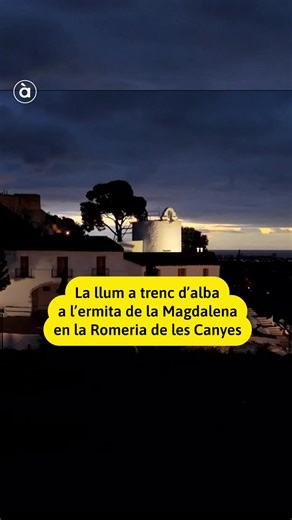 💚 Mireu quines imatges d'este matí! 🎋 Així començava la jornada, a trenc d'alba, l'ermita de la Magdalena el dia de la #RomeriaDeLesCanyes 🟢 Estarem en directe de 10:00 a 13:00 h. Acompanya'ns! 🔗 Seguix-la en directe: web.apunt.es/DirecteTV 🗣️ L’any passat hi van acudir més de 165.000 persones en l’acte més emblemàtic i estimat de la festa castellonenca. 🚶‍♀️🚶Un camí de huit quilòmetres que passa per l’ermita de Sant Roc de Canet, el Castell Vell i l’ermita de la Magdalena #Magdalena2026