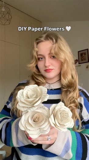 DIY Cute Paper Rose from Book 🤍 easy gift idea #giftideas #paperflowers