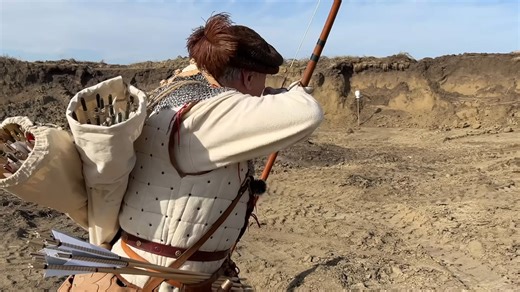 The Real Equipment of a Medieval Bowmen
